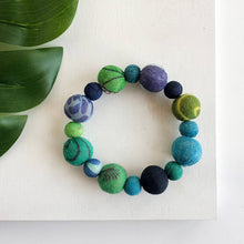 Load image into Gallery viewer, Kantha Water Lilies Bracelet