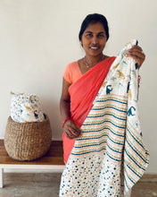 Load image into Gallery viewer, Dino Baby Quilt