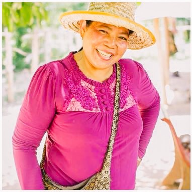 woman smiling in Cambodia