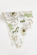 Load image into Gallery viewer, Garden Party Botanical Bunting