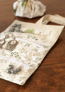 Garden Party Jewelry Roll