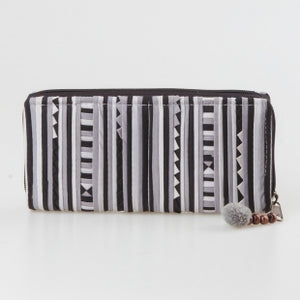 Lisu Fabric Zipper Wallet