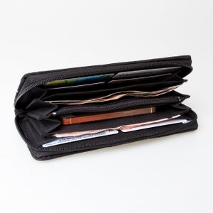 Lisu Fabric Zipper Wallet